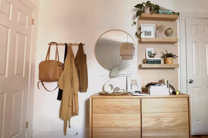 25 Small Entryway Ideas That Will Make You Look Forward To Coming Home 5 Small Entryway Ideas